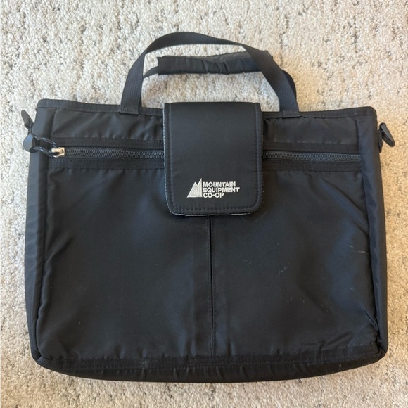 MEC GUC vintage Classic Black Laptop Bag - Picture 2 of 11